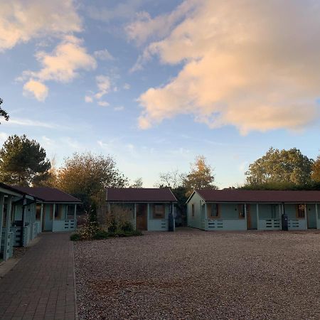 Southernwood - Garden Lodge 11 ディドコット エクステリア 写真